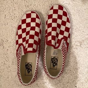 Vans classic slip ons